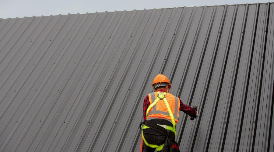 Professional metal roof installation services in Hustonville, KY